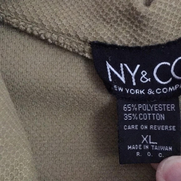 COPY - Sleeveless tunic XL NY & Co - Picture 2 of 5